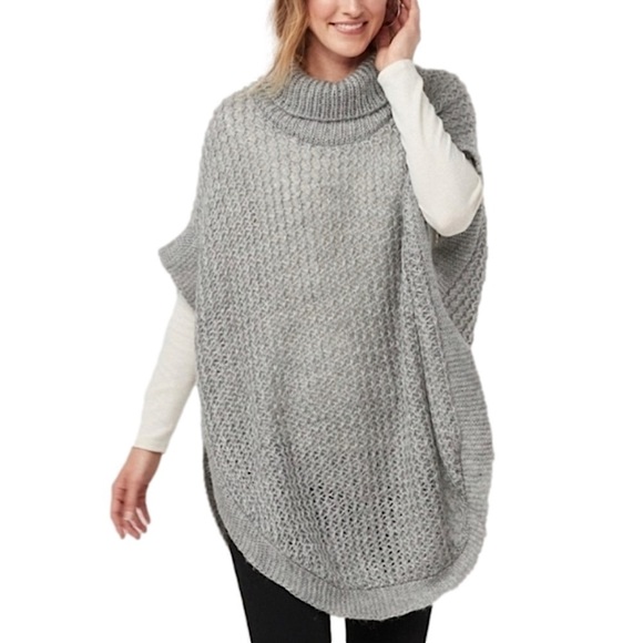 𝅺LC Lauren Conrad Turtleneck Poncho - Picture 1 of 8